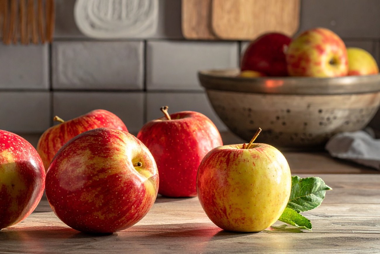 Яблоки принесут максимум пользы для здоровья: запомните правильный способ употребления