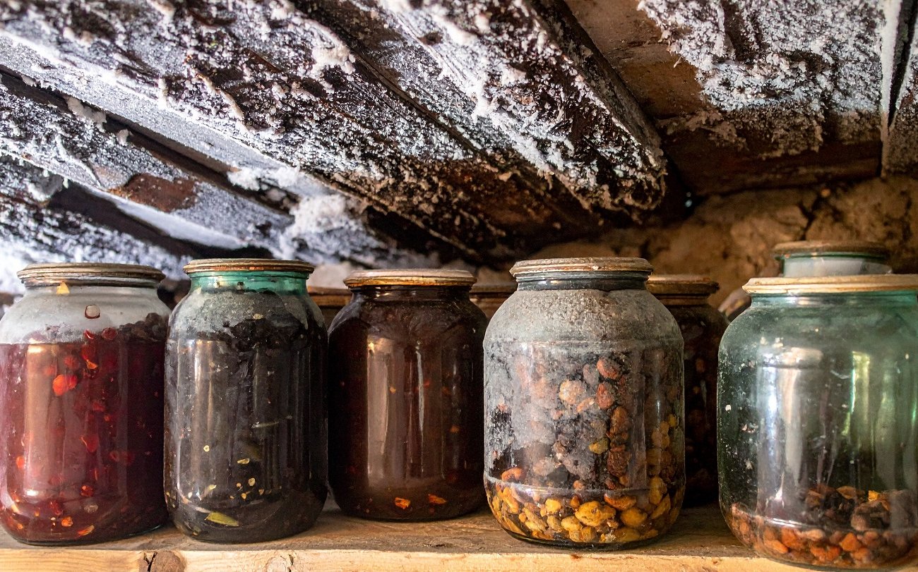 Погреб больше не будет промерзать: 3 проверенных способа утепления своими руками