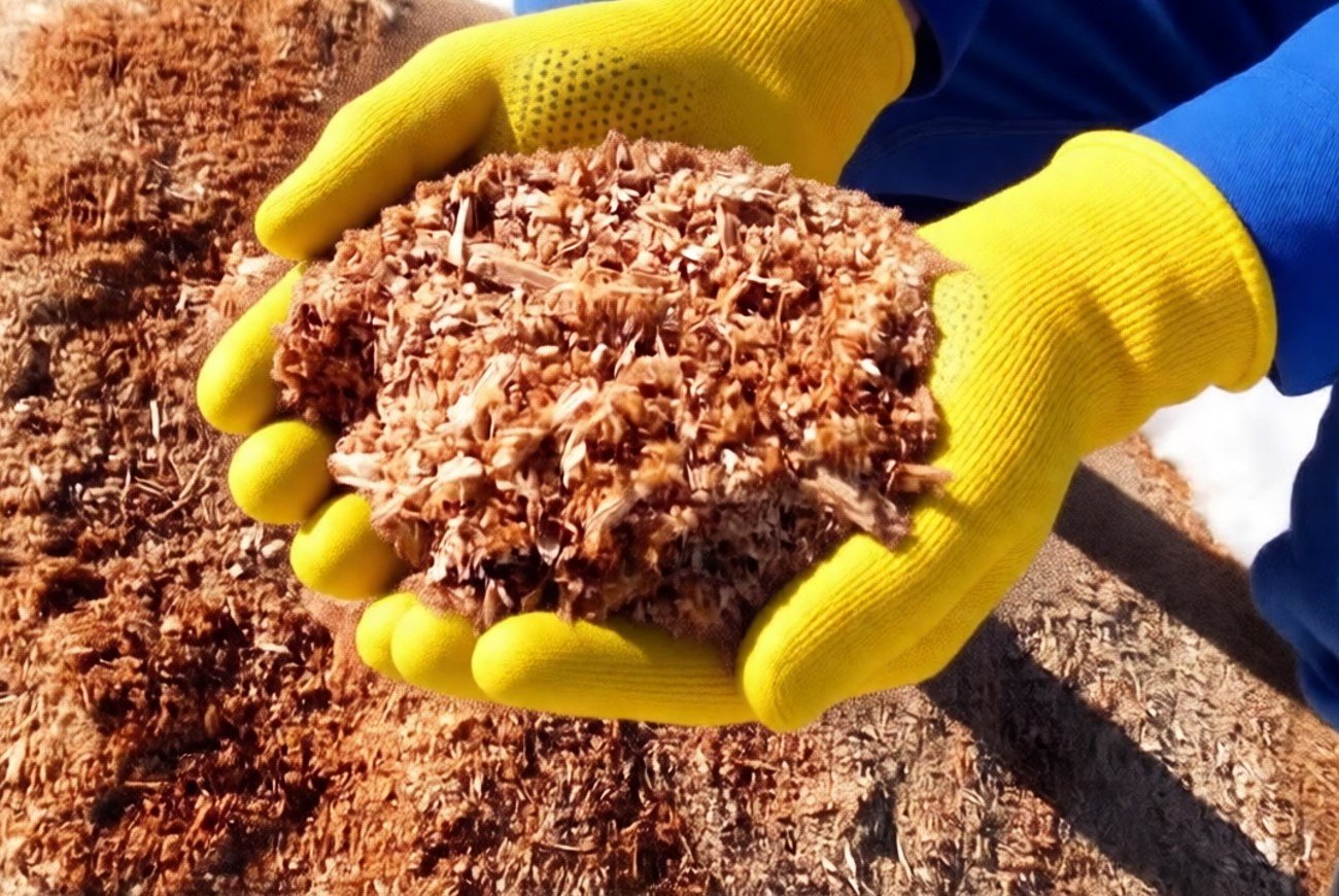 Забытый утеплитель, который служит 100 лет и стоит копейки: переживет минвату и пенопласт