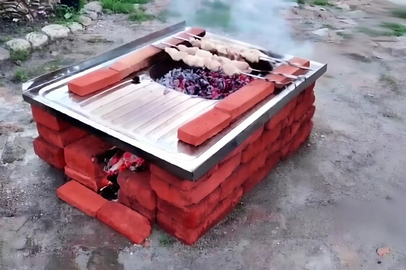 Как сделать дровяную печь из старой мойки и кирпичей своими руками: бюджетное решение для дачи за день