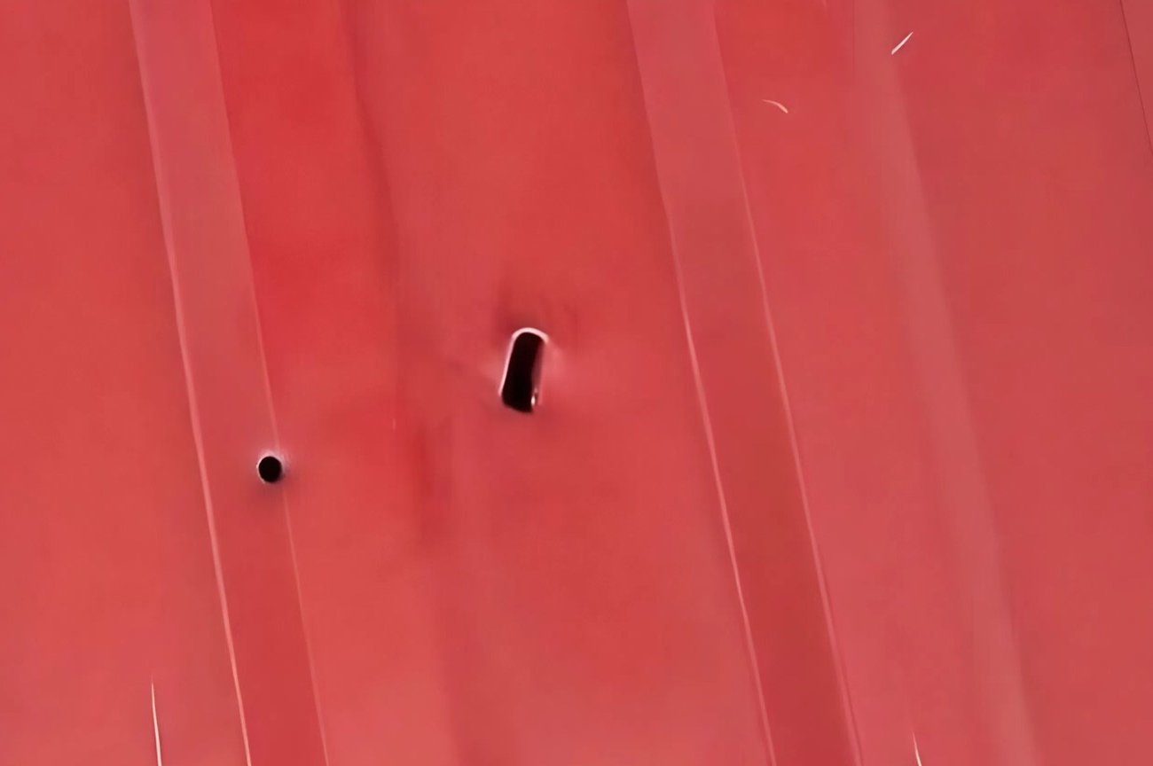 Как заделать дыру в крыше из профлиста без затрат и вызова мастера: надежное решение на 10 лет