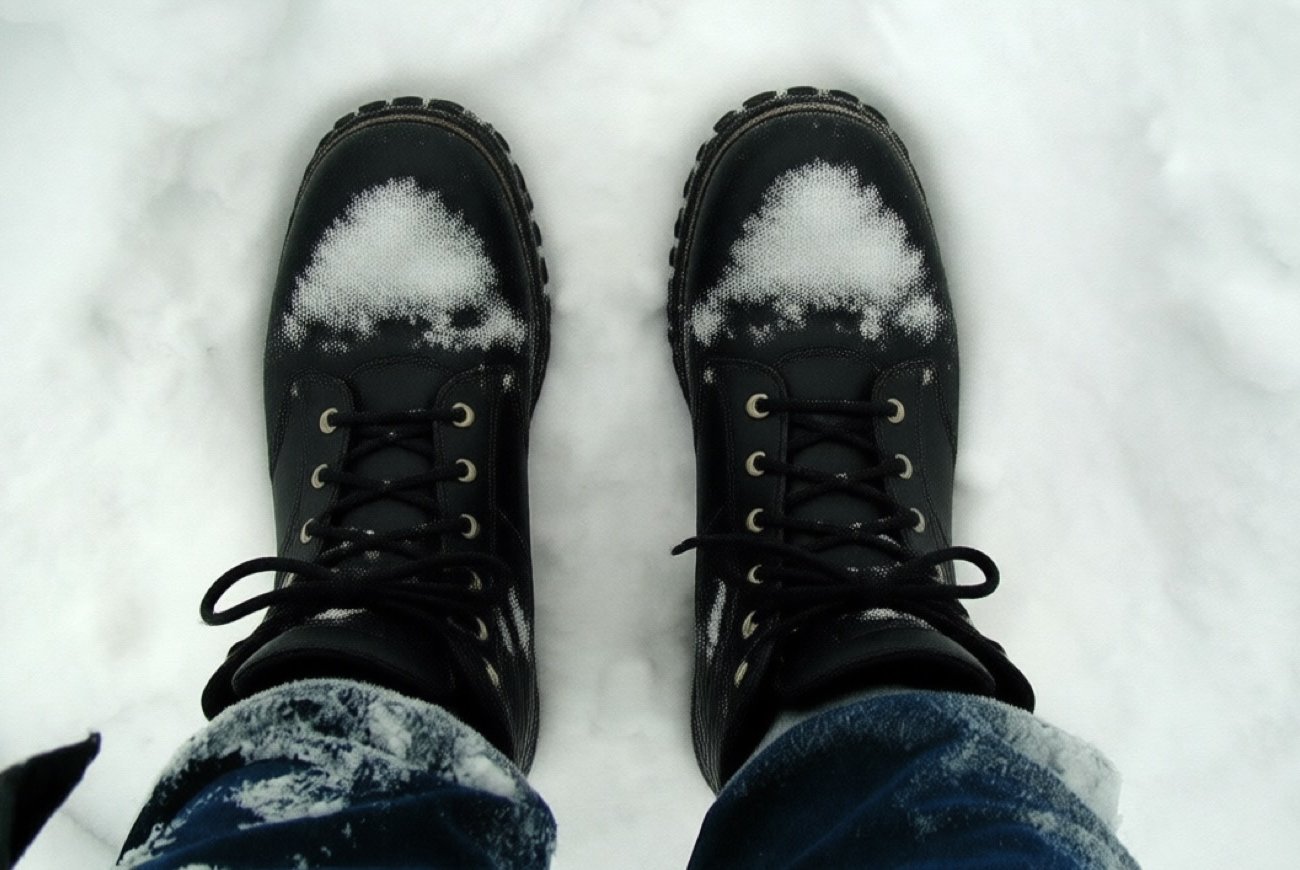 Ноги остаются теплыми даже в лютый мороз: запомните метод, которым пользуются на зимней рыбалке