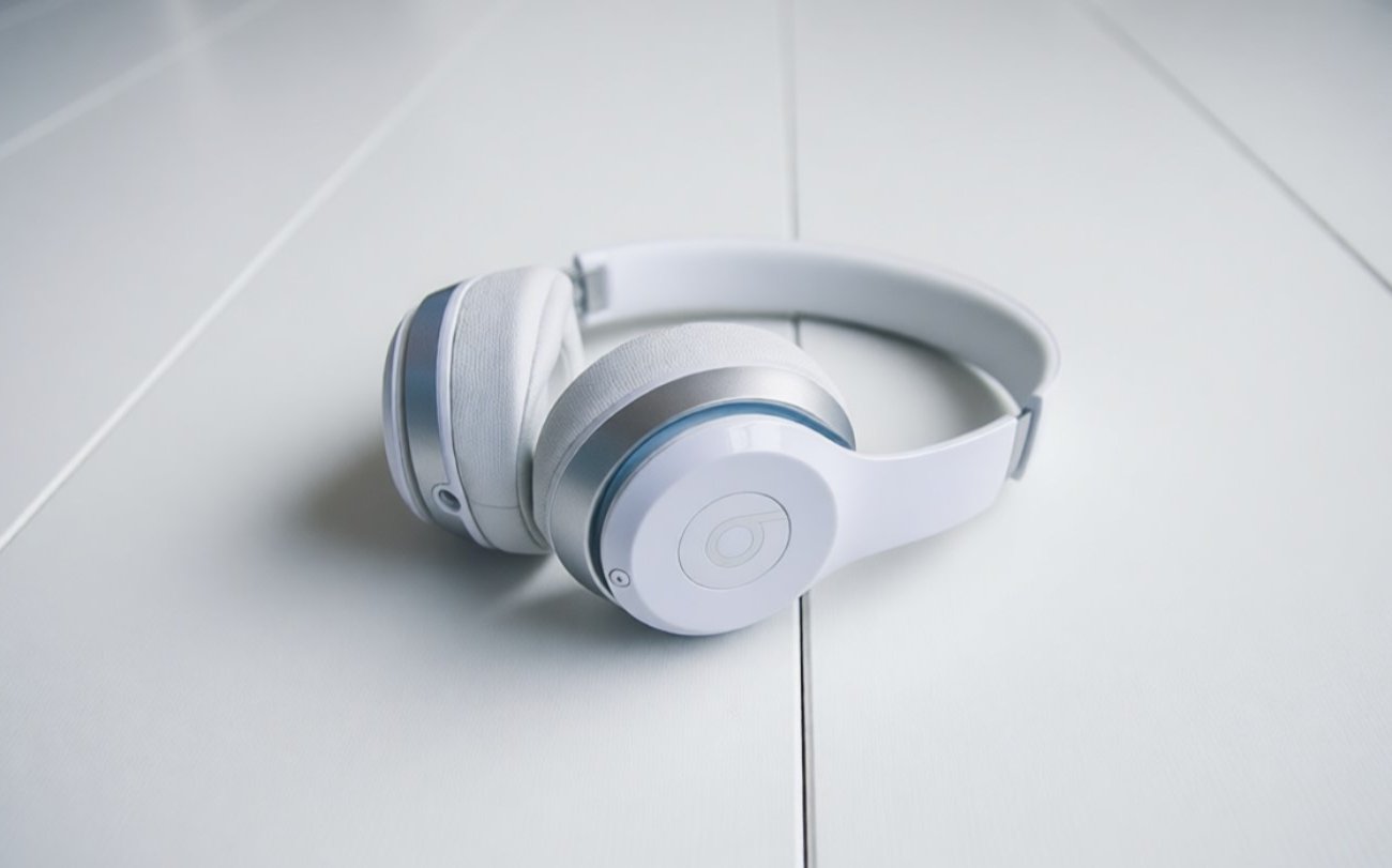 Какие полноразмерные наушники купить в 2026 году: 5 моделей с Hi-Res Audio и мощной батареей