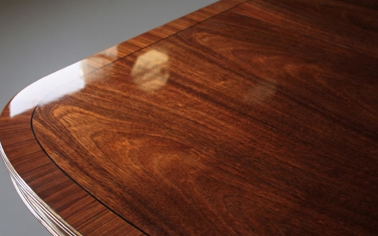 Как удалить старый лак с дерева без повреждений: простой домашний метод