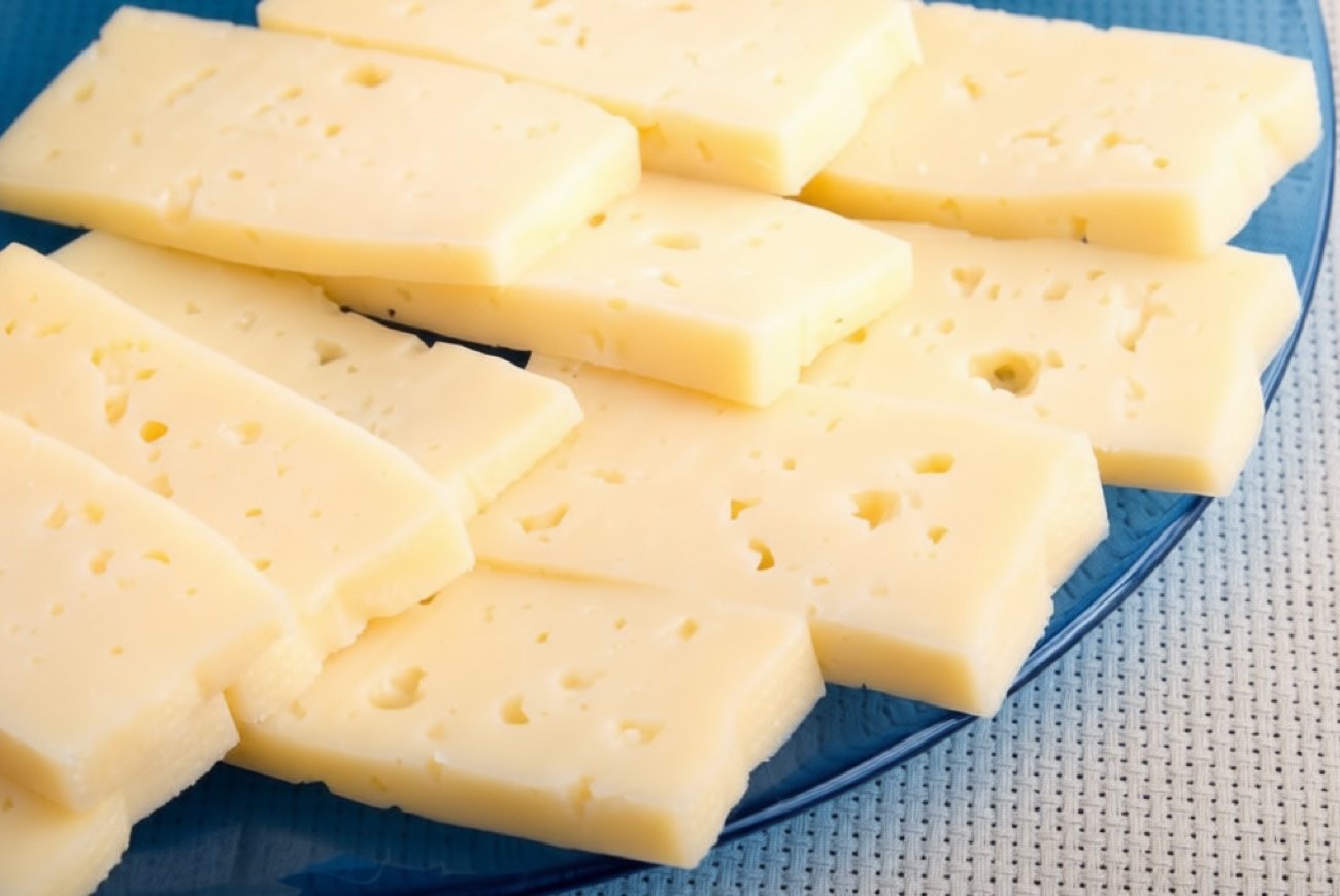Неожиданное влияние сыра на организм: что будет, если есть его ежедневно