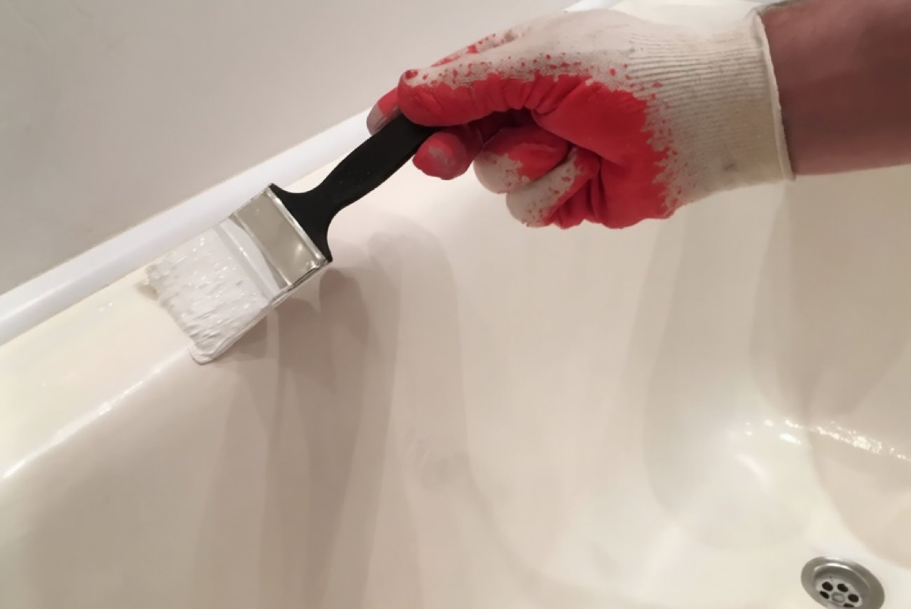 Старая ванна будет как из магазина: быстрый способ покраски чугуна в домашних условиях