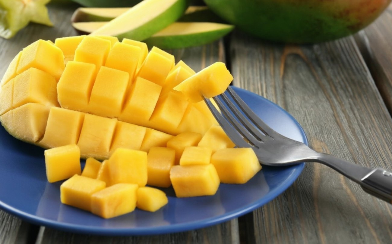 Почему врачи советуют есть манго каждый день: пять полезных свойств фрукта