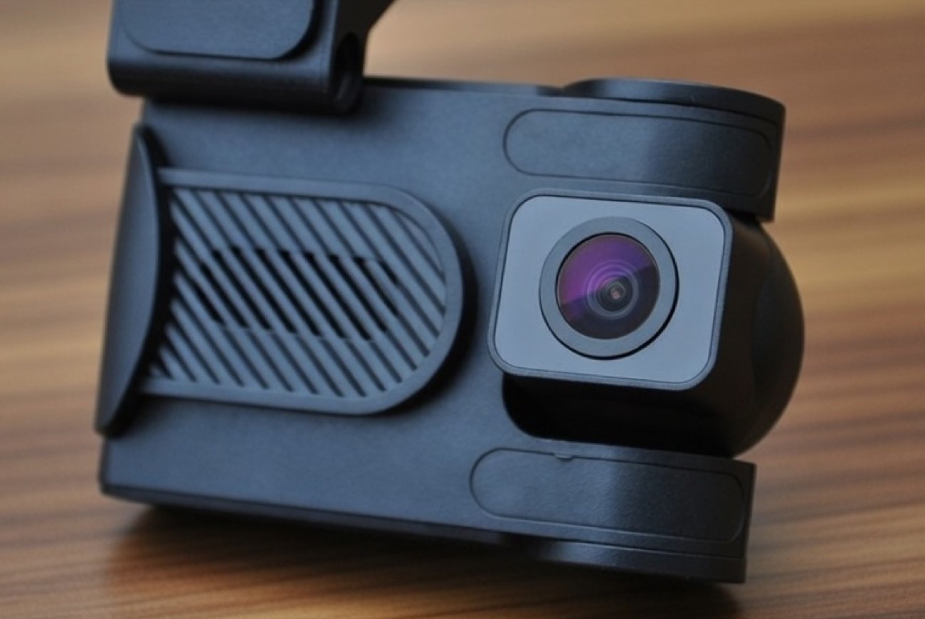 Как не ошибиться с выбором видеорегистратора с двумя камерами: пять проверенных компактных моделей
