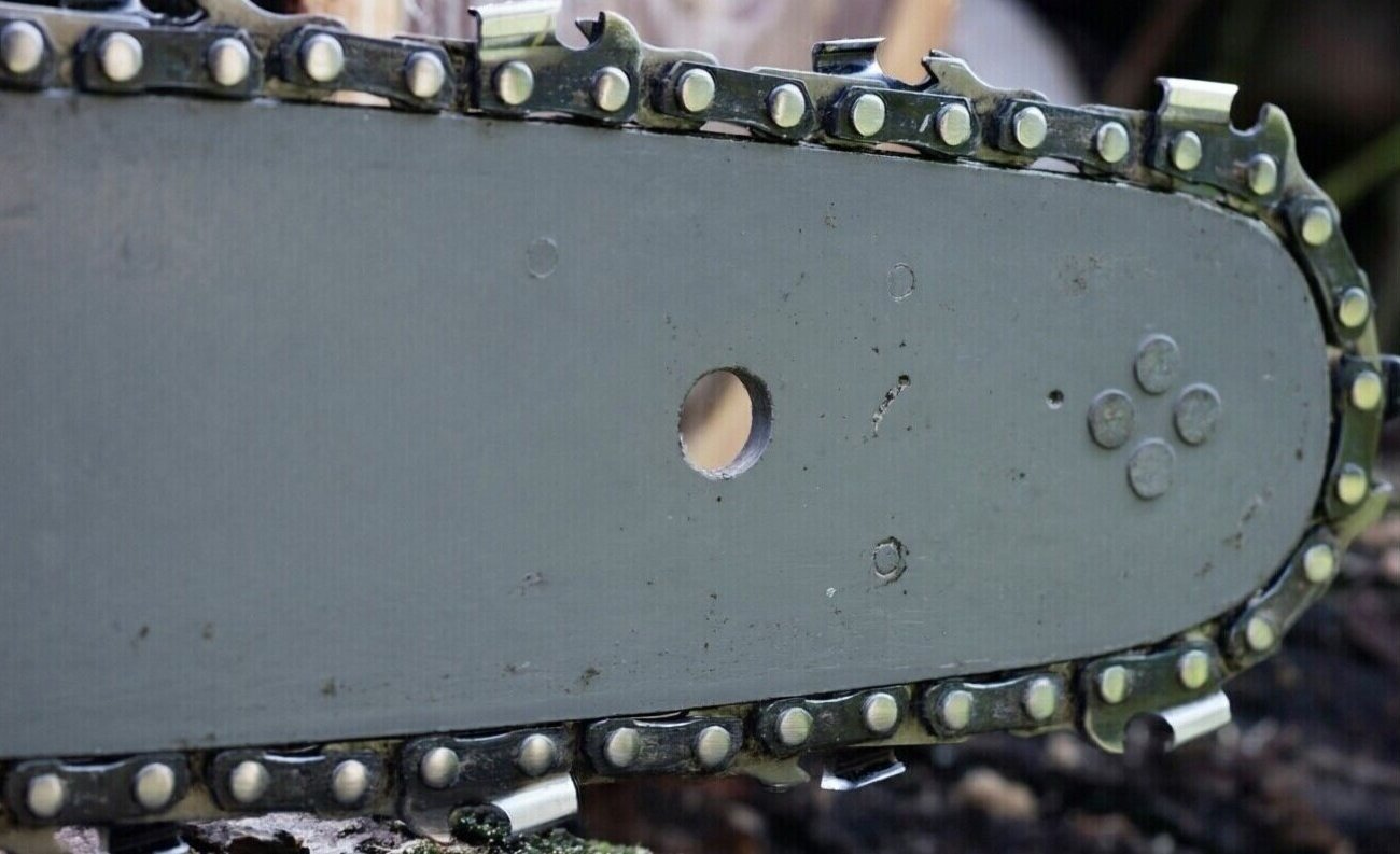 Цепь бензопилы будет острее бритвы: способы заточки без затрат и помощи профессионала