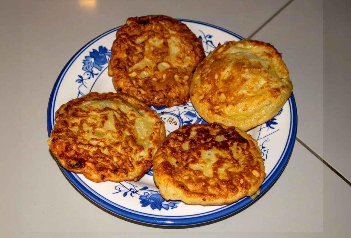 Эти постные пирожки с картошкой расхватают за минуту: вкусный рецепт для всей семьи