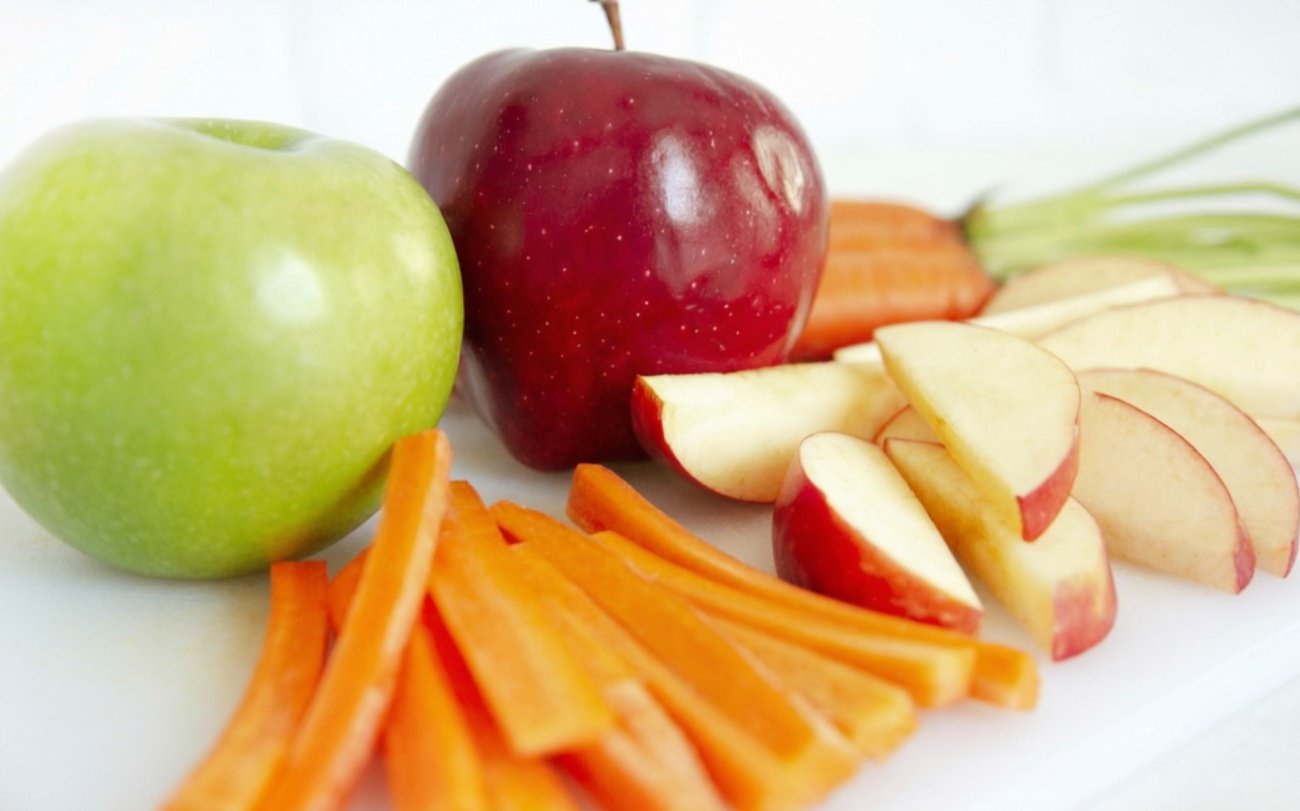 Почему одни люди не вспоминают о еде до обеда, а другие голодают через час: секрет в одном правиле