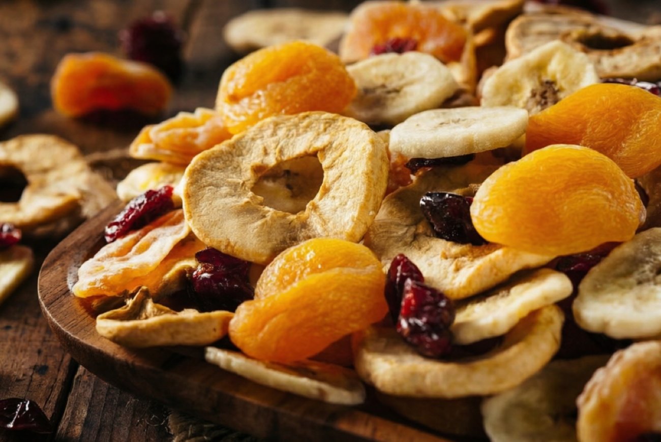 Сухофрукты до завтрака: неожиданный способ разогнать метаболизм, о котором мало кто знает