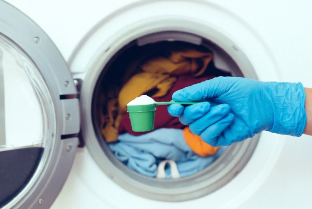Можно ли добавлять порошок в барабан стиральной машины: ответ, который удивит большинство хозяек