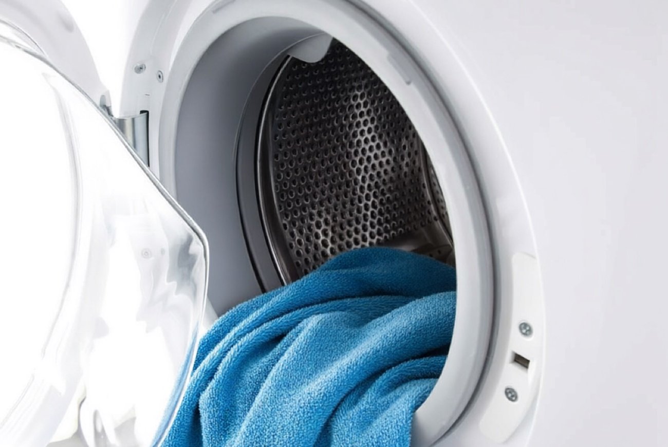 Почему стиральная машина пахнет болотом и как это исправить раз и навсегда: простое объяснение