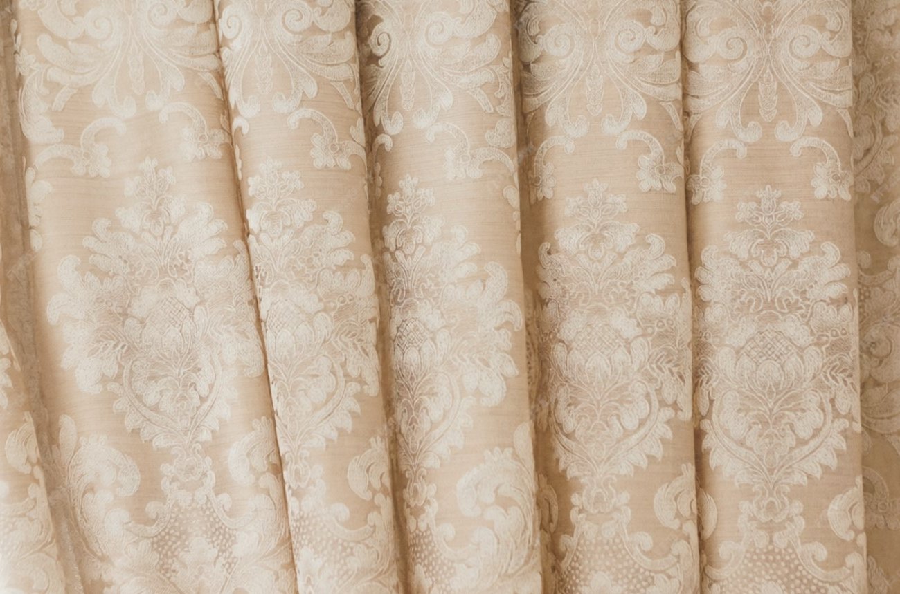 Как превратить старые шторы в модный декор: 10 идей для обновления интерьера без затрат