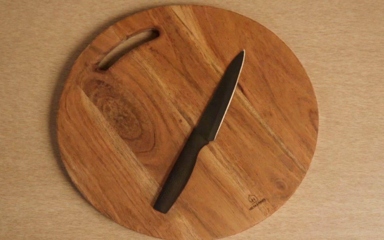 Новая разделочная доска прослужит десятки лет: древний ритуал с солью