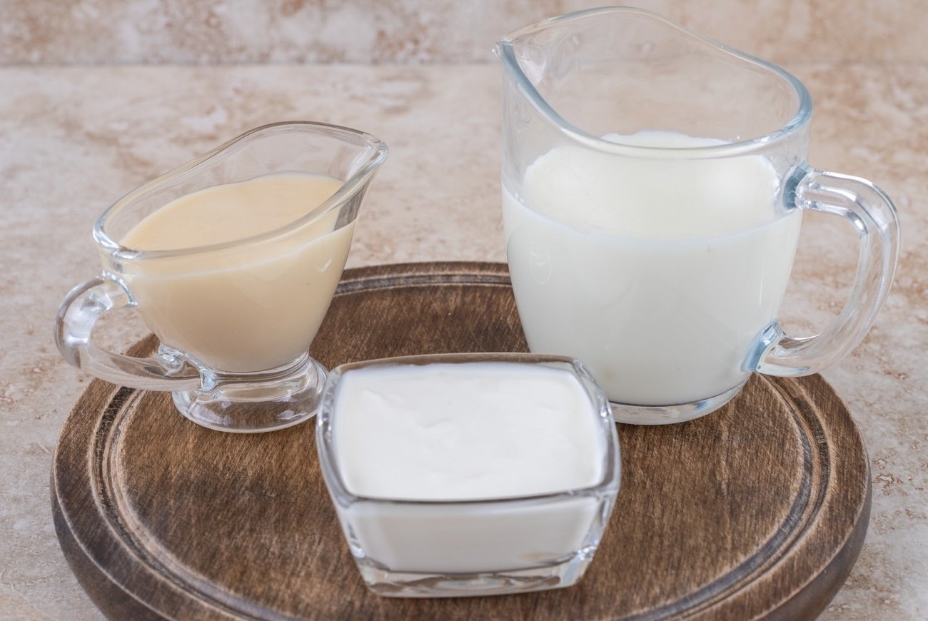 Ряженка или кефир для ежедневного меню: какой продукт принесет больше пользы