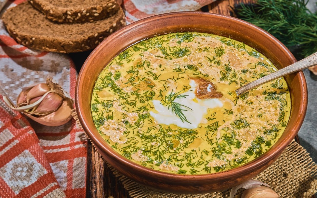 Рассольник получится наваристым и вкусным: какие ошибки чаще всего допускают хозяйки при варке блюда