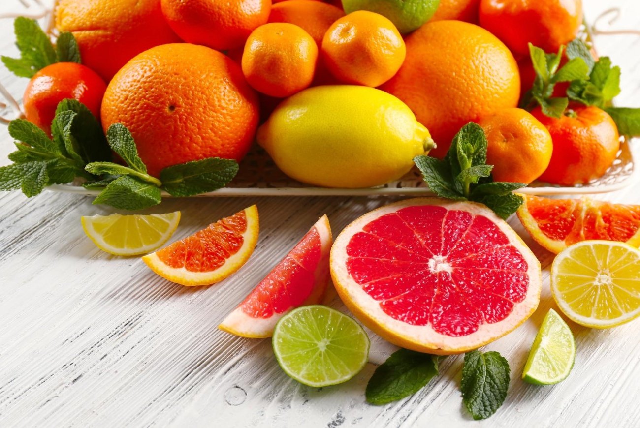 Как сохранить красоту без косметики: 3 продукта, которые эксперты советуют включить в рацион