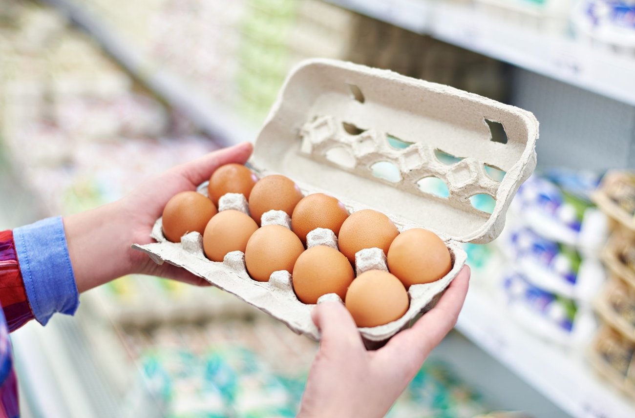 Как выбрать свежие яйца: три простых шага для покупки качественного продукта